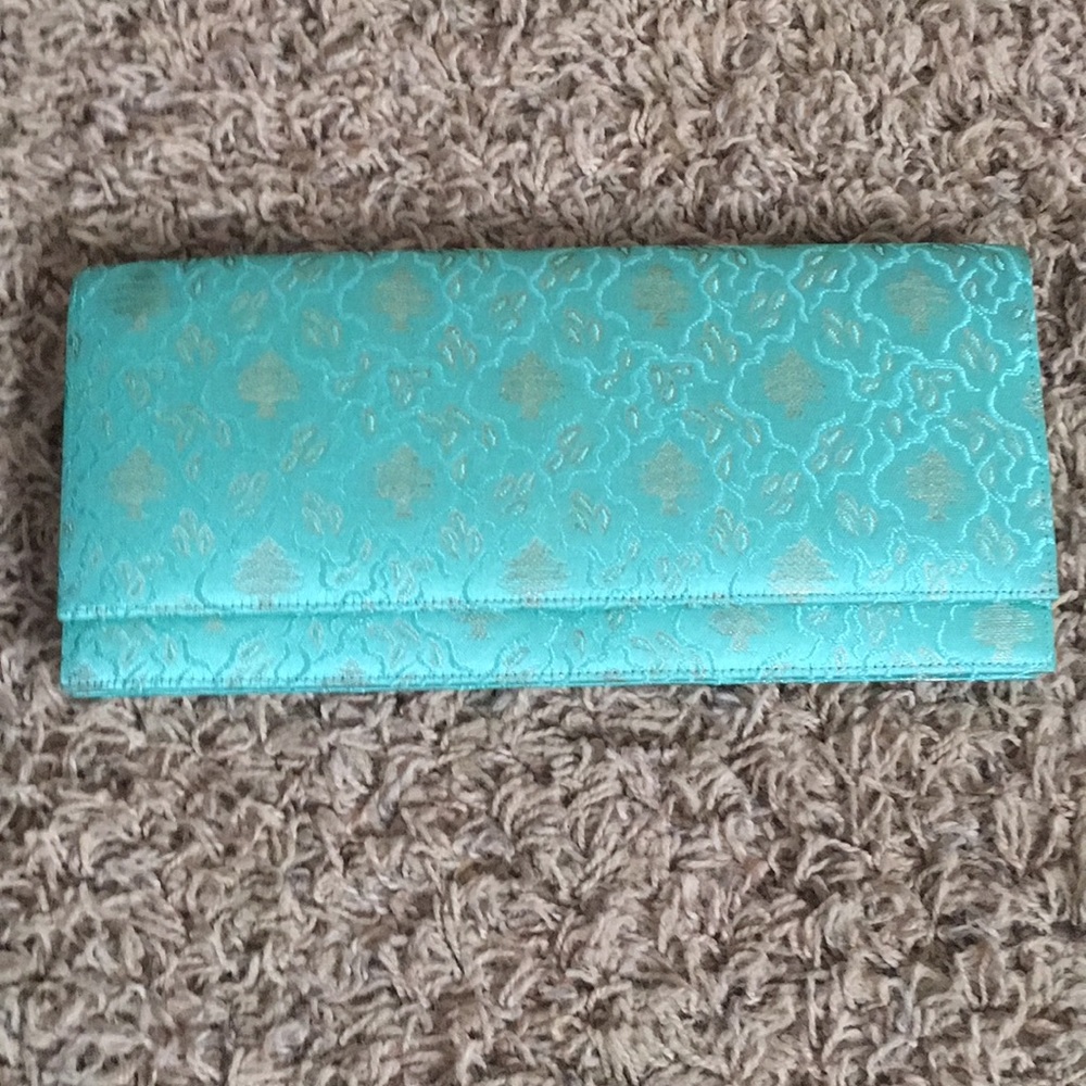 Vintage clutch